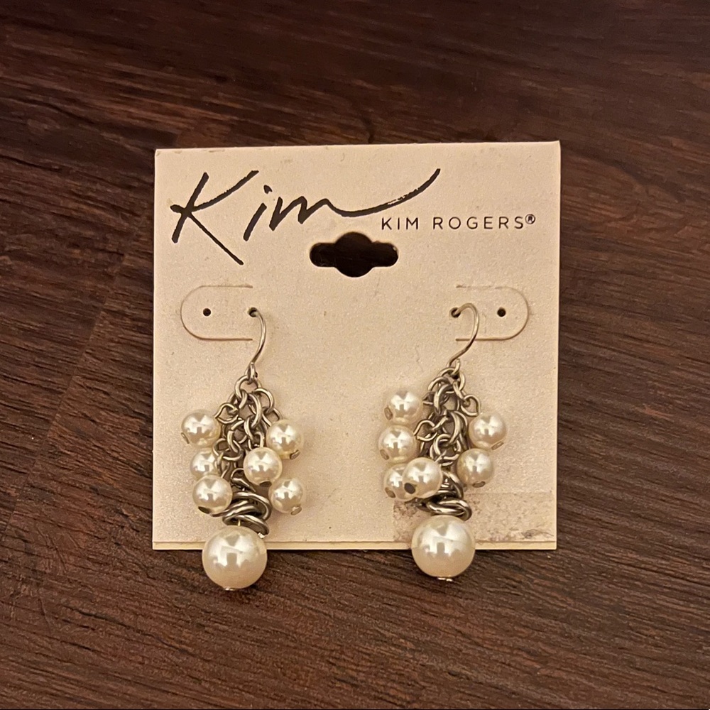 Kim Rogers Pearl Earrings